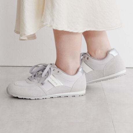 [^:657302]X|[eB߂As`ʋ΂܂OKȐVXj[J[gh锖Xj[J[HIMIKO LiteɏoIXG[hU[Ɛñg[ɂ܂Ƃ܂Rrl[VfUCAǂȃX^Cɂ킹ꑫłBTChɂ͗̓IHIMIKOIWip[c{Aق̂ɏ炵vXBX|[eB[ȃubNAH~ɂ҂̃uEA_炩ȃJ[NʂĎg₷O[3FWJBJWAX^C͂A^CgXJ[gXbNXƍ킹ĂdX^CɂވꑫłBy@\zENbV\i~̉ɏՌzNbVŔɂdlłBjPOINTEVvfUCłꂢ߃R[fƂEX|[eB߂Ȃ̂łdX^CɂOKE߂ȗSnŗsAołNECR[fy߂fUCsX^btpRgtSyFӂ / b / OCzyĩTCYF24.5cmzypTCYF24.5cm/p󋵁FC/TCYFzĩTCYIт܂ÃXj[J[͂߂Ɋ܂BCR𒲐΃tBbg邵A߂̌C𗚂Ƃ̂ŕĩTCYŖȂł yĒߕtȂAyɗXj[J[łIsȂǒԂ̂łɂ悭Ă܂*c*c*c*c*c*c*c*c*c*c*c*c*c*cOyFӂ / ӂ / OCzyĩTCYF23cmzypTCYF23cm/p󋵁FC/TCYFzC킹ł̃TCYŖȂłB߂̗SnŃNłB芴̂錩ڂƁAFłIJWA߂Ȃ̂ŃXJ[g⃏s[Xɂ킹₷AFႢőȂ܂*c*c*c*c*c*c*c*c*c*c*c*c*c*cFyFӂ / ӂ / CzyĩTCYF23.5cmzypTCYF23.5cm/p󋵁FC/TCYF҂z̃TCYł҂łBƂɂyėuԂɗ₷Ɗ܂Bꂩ炽񗚂Ǝv܂B*c*c*c*c*c*c*c*c*c*c*c*c*c*c\ what'swHIMIKO Litexl̏ɌVX|[eB[V[YBy₩ȗSnɂAIWi݌vŋȐɗDꂽyʃAEg\[Aӂӂ̃NbV~ȂǁAƎvKǋ܂By₩ŗVѐŜAl̃LC߃Xj[J[AX|[cT_Ă܂BSporty~FeminineX|[eB[~tF~je[}ɁAX^CAbvłCq[{[\[A؂₩ȑfށAjAXJ[肢ꂽfUC|CgBANeBuȃV[łȂʋ΂₨oȂǂ̃V[ɂ҂łBuhEîCɓo^̂߁ViēׂȂǂ̏󂯎邱Ƃł܂̂ŁAЂo^BɂȓT邩܂y@zᐶnV[L[p[ȂǂŗL΂ÅԂ̉₷܂BCpuViѐ悪_炩VRт̃uV֗łjŕ\ʂ̃zRD𗎂Ƃ܂B܂苭ƁAfޕ\ʂɂȂ܂BN[i[ނ̎gp͔ĂBhXv[ĊĂi30bxjB͂Ah~ɂȂ܂BAߋ̃Xv[̓V~ɂȂ₷̂łӂBNсV[L[p[ȂǂŗL΂ÅԂ̉₷܂BCpuViѐ悪_炩VRт̃uV֗łjŕ\ʂ̖ѕɉăubVOĂBIȉ͌Ō`^CṽXG[hpN[i[ŉ𗎂ƂĂBhXv[ĊĂi30bxjB͂Ah~ɂȂ܂BAߋ̃Xv[̓V~ɂȂ₷̂łӂB