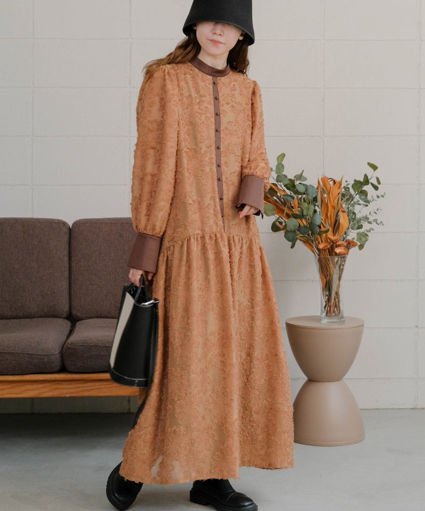 シャギーフラワーギャザーワンピース | バブ(Bab) | マルイウェブチャネル