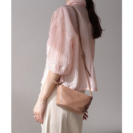 [^:6527292]BabPOINTX^COɔvXA{̃V_[~jobOBԂȂX}zE~jzEbvȂǂ̕Ki܂A傤ǂTCÝBJ͈Ŝt@Xi[dlŁAgɂX}[gɁBV_[Xgbv͒߂\ŁA΂ߊ||D݂ɍ킹ăAWOKBVvŐꂽfUĆAfC[痷sAo܂ŕLV[Ŋ􂷂閜\ACełBîCɓo^ o^ƁAĂē׎ɒʒm󂯎邱Ƃł܂B  قɂȓT邩܂ uĥCɓo^ ViēׂȂǂ̏󂯎邱Ƃł܂̂ŁA񂲓o^BabInstagramAJEgybab.showroomzōŐV`FbNIBeɂAۂ̃J[ƈقȂꍇ܂B܂AgтX}[gtHAp\RȂǂ̉ʏƎł͑FقȂČꍇ܂B܂B摜̏i̓Tv̂߁Aۂ̏iƎ኱dlقȂꍇ܂BZFíAߓxȖCGꂽԂł̖CɂAFEFڂ鋰ꂪ܂B̏íAfނ̓A̍ۂɑ̏k݂鋰ꂪ܂B͌`𐮂Ă犱ĂB̑舵Ɋւ܂ẮAiɕt̃AeV^OB