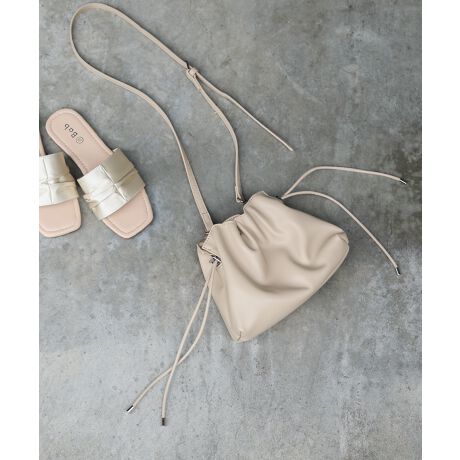 [^:6527332]BabPOINTВ^CvŃJWAtF~j܂ŕLX^CɑΉBׂ߂̃XgbvŌy₩ȈۂłBԂŃ~j}ȈۂȂALĴ|CgBɃ`bNt|PbgKvŒ̂̂@\ɂDꂽBAGłBîCɓo^ o^ƁAĂē׎ɒʒm󂯎邱Ƃł܂B  قɂȓT邩܂ uĥCɓo^ ViēׂȂǂ̏󂯎邱Ƃł܂̂ŁA񂲓o^BabInstagramAJEgybab.showroomzōŐV`FbNIBeɂAۂ̃J[ƈقȂꍇ܂B܂AgтX}[gtHAp\RȂǂ̉ʏƎł͑FقȂČꍇ܂B܂B摜̏i̓Tv̂߁Aۂ̏iƎ኱dlقȂꍇ܂BZFíAߓxȖCGꂽԂł̖CɂAFEFڂ鋰ꂪ܂B̏íAfނ̓A̍ۂɑ̏k݂鋰ꂪ܂B͌`𐮂Ă犱ĂB̑舵Ɋւ܂ẮAiɕt̃AeV^OB