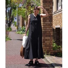 MARIEコラボ*裾フレア切替ノースリーブワンピース
