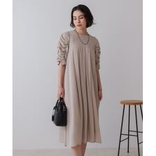 ブージュルード(Bou Jeloud)の＼新色登場！／シャーリングタックワンピース