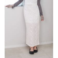 バブ(Bab)の【セットアップ対応】コード刺繍ベロアスカート