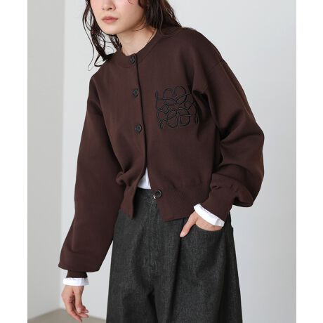 [^:7541042]BabPOINT̃R[hhJ肰ȂANZgɂȂjbgJ[fBKBx[VbNȃVGbgɃ|Cg邱ƂŁAVvȂlۂ݊܂B{^͎񌳂܂ł߂fUCȂ̂ŁAHDƂĂAgbvXoły߂ꖇłBFABRIC_炩Ƃقǂ悢݂˔jbgfނgpBJ[fBK炵݂̂鎿ŁAH~̃C[hX^CɎ₷dオĂ܂BCOORDINATE^bNpcƍ킹āAiŏ_炩ȃtF~jX^CɂAfjɍ킹AJWAȂlbNXR[fɂ肷̂߂łBTeXJ[go[XJ[gƍ킹ăNVJȑltF~jX^CO߂łBcccccccFȂnFȂcccccccîCɓo^ o^ƁAĂē׎ɒʒm󂯎邱Ƃł܂B  قɂȓT邩܂ uĥCɓo^ ViēׂȂǂ̏󂯎邱Ƃł܂̂ŁA񂲓o^BabInstagramAJEgybab.showroomzōŐV`FbNIBeɂAۂ̃J[ƈقȂꍇ܂B܂AgтX}[gtHAp\RȂǂ̉ʏƎł͑FقȂČꍇ܂B܂B摜̏i̓Tv̂߁Aۂ̏iƎ኱dlقȂꍇ܂BZFíAߓxȖCGꂽԂł̖CɂAFEFڂ鋰ꂪ܂B̏íAfނ̓A̍ۂɑ̏k݂鋰ꂪ܂B͌`𐮂Ă犱ĂB̑舵Ɋւ܂ẮAiɕt̃AeV^OB