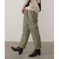 【38・40サイズ展開】スラっとテーパードパンツ