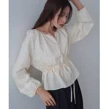 バブ(Bab)のドットウエストシャーリングブラウス