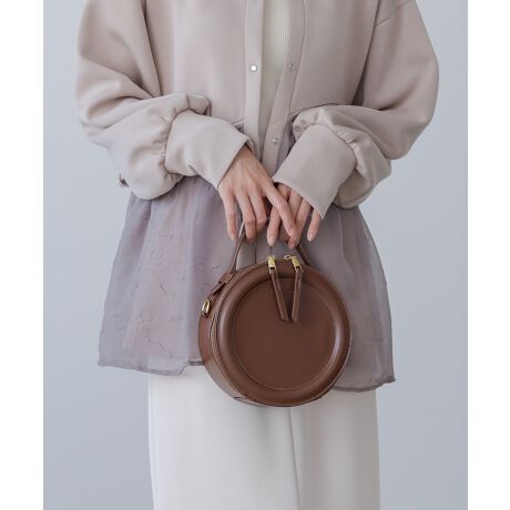 [^:6535042]BabPOINTRƂۂ݂̂tHڂ䂭A2WAYT[NobOBS[h̃t@Xi[iȃANZgɂȂAVvȂl킢ۂɁBnhobOƂĂAV_[obOƂĂg2WAYdlŁAV[ɍ킹y߂܂BRpNgȂKvȏṕB̃R[fɎ邾ŁA炵ĂĂACełBɃs[XtAXJ[gȂǁAtF~jR[f̃|Cggɂ҂BuEItzCg͏_炩iȕ͋CɁAbh̓R[f̍FƂĉ؂₩vXBubN̓VbNőlۂ܂Ƃ߂ɂ߂łBîCɓo^ o^ƁAĂē׎ɒʒm󂯎邱Ƃł܂B  قɂȓT邩܂ uĥCɓo^ ViēׂȂǂ̏󂯎邱Ƃł܂̂ŁA񂲓o^BabInstagramAJEgybab.showroomzōŐV`FbNIBeɂAۂ̃J[ƈقȂꍇ܂B܂AgтX}[gtHAp\RȂǂ̉ʏƎł͑FقȂČꍇ܂B܂B摜̏i̓Tv̂߁Aۂ̏iƎ኱dlقȂꍇ܂BZFíAߓxȖCGꂽԂł̖CɂAFEFڂ鋰ꂪ܂B̏íAfނ̓A̍ۂɑ̏k݂鋰ꂪ܂B͌`𐮂Ă犱ĂB̑舵Ɋւ܂ẮAiɕt̃AeV^OB