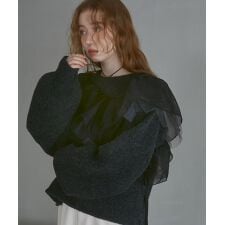 バブ(Bab)のアシンメトリーフリルニットトップス