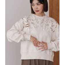 ブージュルード(Bou Jeloud)のフラワーカットワークプルオーバー