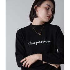 ブージュルード(Bou Jeloud)の刺しゅうロゴニットプルオーバー