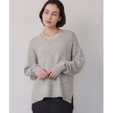 ヤクライクＶネックニットプルオーバー