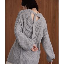 ブージュルード(Bou Jeloud)のモールケーブルニット