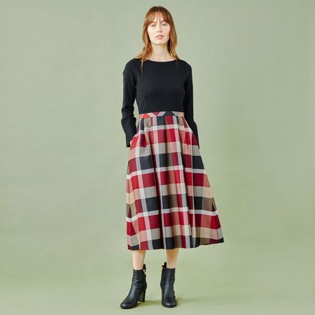 美人百花コラボ】クレストブリッジチェッククロッシングツイルニット  