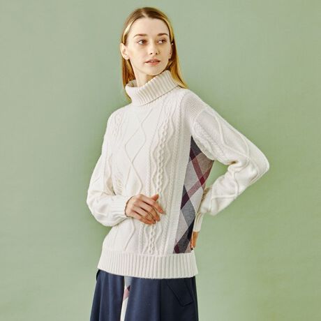 WEB限定】クレストブリッジチェックコンビケーブルニット | ブルー 