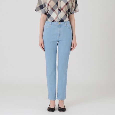 [^ԁF55R02668__]u[[x̃ACR肾̃pcyDesignznCCYVGbg̃fjpcłBqbvGɂătBbgAXLj[bOƂCA^CXłȂ烂_ȃVGbgłB܂ԂƔ`NXgubW`FbNAobN|Pbg̃NXgubW`FbN{gAShイpb`AACRl܂u[[xȂł͂̃pcłB