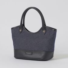 ブルーレーベル・クレストブリッジ(BLUE LABEL CRESTBRIDGE)のレザー切替ミニトート
