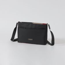 ブルーレーベル・クレストブリッジ(BLUE LABEL CRESTBRIDGE)のパーシャルクレストブリッジチェックナイロンミニショルダー