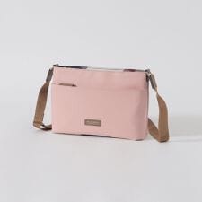 ブルーレーベル・クレストブリッジ(BLUE LABEL CRESTBRIDGE)のパーシャルクレストブリッジチェックナイロンミニショルダー