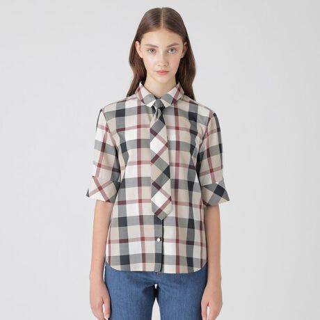 [^ԁF55M02602__]lN^CANZg̃NXgubW`FbNuEXyDesignz5̃NXgubW`FbNuEXłBL߂ȑJtX|CgłB̃lN^C͎O\łByStylingzBe[Wfj~jXJ[gi55S03-604j⃉CgfjChpci55R01-604jƂ̃R[fBl[g߂łB