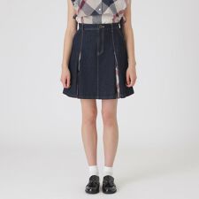 ブルーレーベル・クレストブリッジ(BLUE LABEL CRESTBRIDGE)のデニムミニスカート