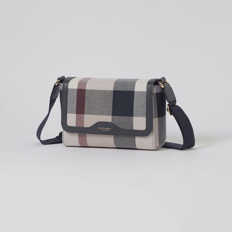 [^ԁF55142612__]R[fBl[g̃ANZgɂȂV_[obOVvłƂfUC̃V_[obOłBNXgubW`FbNLoXfނgp܂BRpNgTCYłAŒ̉ו͂[ł܂BV_[̒͒߉\Ȃ̂ŁA|A΂ߊ|ǂłgp܂B