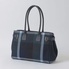 ブルーレーベル・クレストブリッジ(BLUE LABEL CRESTBRIDGE)のクレストブリッジチェックキャンバスハトメトート