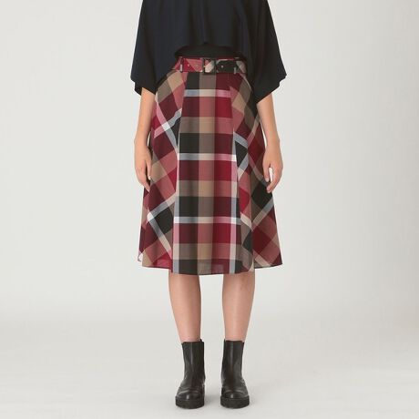 [^ԁF55S05628__]NXgubW`FbN؂₩ȃtAXJ[gyDesignzƂE[̑fނgЂ̃tAXJ[głBobNt̃EGXgxg|CgłB킹gbvXI΂AR[fBl[gɎ邾Ńu[[x炵X^COACełB