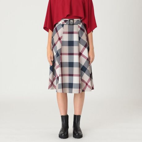 [^ԁF55S05628__]NXgubW`FbN؂₩ȃtAXJ[gyDesignzƂE[̑fނgЂ̃tAXJ[głBobNt̃EGXgxg|CgłB킹gbvXI΂AR[fBl[gɎ邾Ńu[[x炵X^COACełB