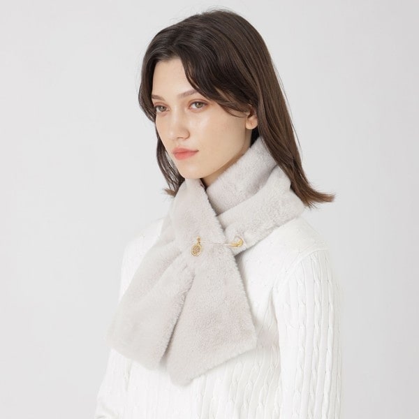 【新品】ブルーレーベルクレストブリッジ フェイクファーティペット ピンク フェイクファーティペット | ブルーレーベル・クレストブリッジ