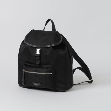 [^ԁF55189631__]VbNȃubNlobNpbN@\ƃOWA[ȕ͋C˔obNpbNłBV{̂郌U[gݍ킹ꂽfUC^CXȃACeBJWAɂGKgȃV[ɂ}b`܂Buʏ̍ɐ[݂̂Fv́u^̍vuBLACK OF BLACKsiubN Iu ubNjv̐ngpĂ܂B