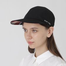 ロゴ刺しゅうキャップ