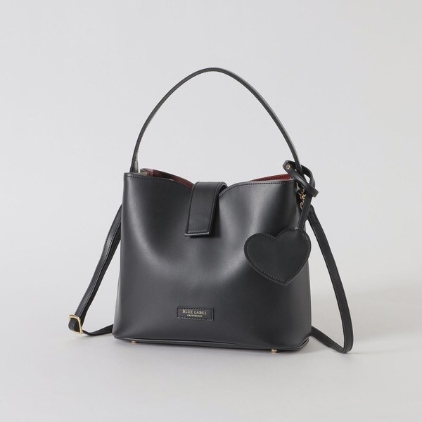 新品 ブルーレーベル ハートカットバッグ 2WAYバッグ WEB限定 WEB限定】ハートカットバッグ | ブルーレーベル・クレストブリッジ