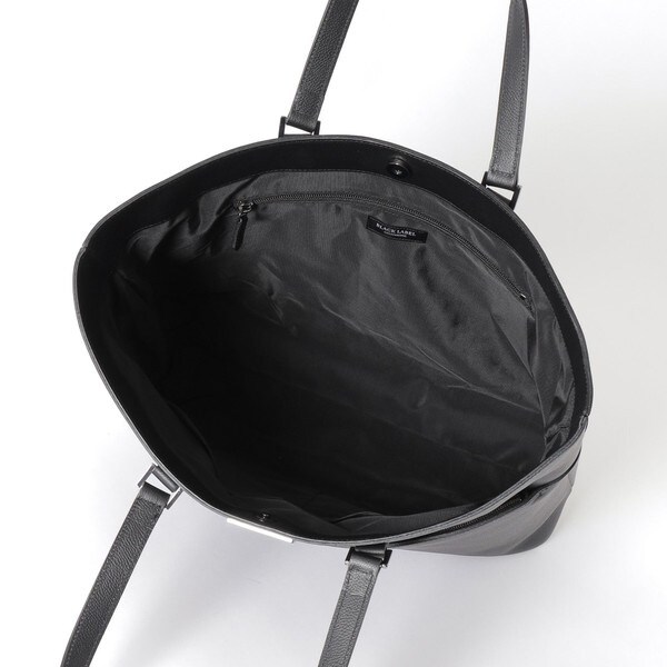 【新品タグ付き】ブラックレーベル クレストブリッジ エンボスレザー トートバッグ BLACK LABEL CRESTBRIDGE（ブラックレーベル・クレストブリッジ）の