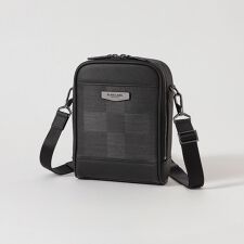 別注】DECADE レザーボディバッグ | 5351プール・オム(5351POUR LES  