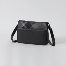 ライトウェイトコーデュラバリスティックサコッシュ