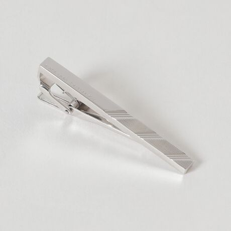 [^ԁF51V08688__]y_CJbg̃XgCvf^Co[zv[g̕Бɑ@ׂȃJbgŃXgCv{VvŃX^CbVȃfUC̃^Co[łBėpAMtgɂIXX1iłB^Jfނɏd̂郁bLH{Ă܂B