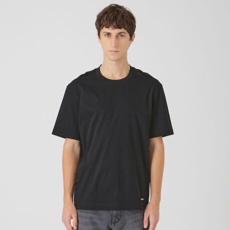 [^ԁF51P35645__]yWPbgƂ̑Q̃LCڂȃhXTVczWPbg̃Ci[킹ɊJꂽLCTVcB܂̌둤⍂ݒ肷邱ƂŃWPbg̋ܓoƂ̃oXۂA玉ɂܗhdlɁBwLݒ肷邱ƂŁAl̂̌`ɉ̓Iȃp^[oĂ܂Bɘe؂ւ鎖ŁA藧̓IȐ݌vɁBeɃVh[̃NXgubW`FbN炤ƂŃubN[x炵oĂ܂BX΂VGbg̓Ci[ƂĂȂ悤ɃXbLƎdグĂ܂B̃S̃Vh[̃`FbN^v[go܂Bfނɂ͖Ȃ̃X[XngpBǂœ̏Ȃ݂BVPbgH{AȂ₩ŏiȔvXĂ܂B