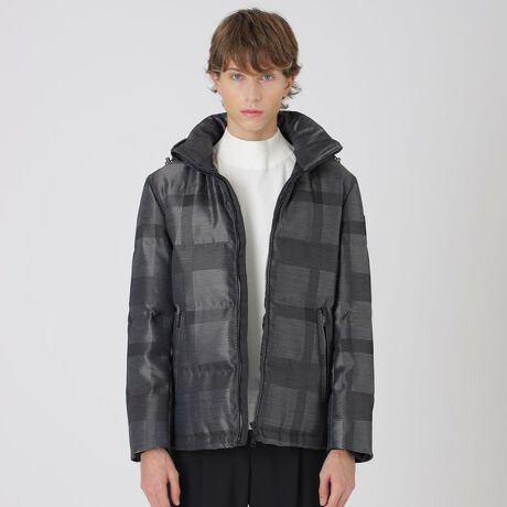 [^ԁF51F13623__]ẙ̂Vh[`FbNfsI_EWPbgzACRjbNȃNXgubW`FbN𗧑̊̂gDŕ\_EWPbgBKȒpƓKxȂƂVGbgŁAsIȃfUCɎdグĂ܂Byƍ˔uMETALUXE(R)vt@Xi[𐏏ɔzAX^CɐꂽۂYĂ܂Bt[h͎O\ŃX^hJ[_EƂĂpł2WAYdlBV[ɉĕ\ς郂_ȈꒅłB\nɂ́AVh[̃NXgubW`FbNWJ[hDŕ\IWifނgpĂ܂Bw̍@YnuːvɂāAԎ̎ŃJ[̑gDgݍ킹邱Ƃŉʂ̂闧̓Iȕ\𐶂ݏoĂ܂B܂Aoƈ܎ꂼߕ邱ƂŐ[݂̂F\炵Aʂ̂gDƑ܂Đ܂[򂪓̑fނłB