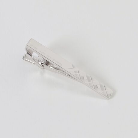 [^ԁF51V03683__]y_CJbg̃NXgubW`FbNf^Co[zv[g̕Бɑ@ׂȃJbgŃNXgubW`FbN{VvŃX^CbVȃfUC̃^Co[łBėpAMtgɂIXX1iłB^Jfނɏd̂郁bLH{Ă܂B