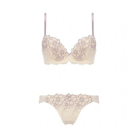 [^:10225021]wXEB[gt[xۂ݂̂ӂƂVGbg̉Ԃ炵A傫ȉԂƃCgȕ҂݃[XƂ̑gݍ킹ŗ͋CoAlL[gȃfUCBg₷ԃJ[ƌC̏o閾邢J[pӂ܂ByuW[zlL[gȃGuC_[[XƃCgȕ҂݃[X킹uW[B{`[tłɃL[gȈۂvXBx[VbNō킹₷3/4Jbv^CvłBGWFVFCvpbh͒ɖDڂ̂ŁAoXg̊ۂ݂ɖȂtBbgARȃoXgC܂BiO\jЂɃAWX^[Ă̂ŁA̒߂\łBitւsjyV[cztgɑlL[gȃGuC_[[XƃZ^[Ƀ{`[t킹fC[Ɏg₷V[cBgn̓xAVfނgpĂ̂ŁA炩ȔŁÂ̓ɂ₳tBbg܂B[CỸ{gɂΉłqbvnK[^CvłBuW[̎ށF3/4JbvtbNACF2i3񁡃pbh̗LF(GWFVFCvpbh)ZbgV[cTCYFqbvTCYF[M]F87-95cm / [L]F92-100cmZbg̃V[cTCÝATCỸAt@xbgmFBJ[ɂTCYWJقȂ܂BZbgV[c̃TCY͂ł܂B͂ݏF߁iْ͍f̊֌WȀo摜ƈقȂꍇ܂B̕ԕi͂󂯂ł܂̂ŁAB