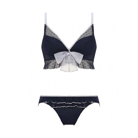 [^:10225844]R[f̋IRXpDGWF[y߃|CgzE肷Ȃi`ȒJԁEZ^[̃C߂Ȃ̂ŃC[肪CɂȂɂE낢̃V[cƃZbgvCXIyȂȂɂ߁zECʊ̂fUC̃u~EC[ɂȂɂu~y@\ڍׁzuW[LC[gpRpNgȃJbvŘeoXg񂹂ĒJԂ܂BɖDڂO\ȃpbh́AoXg̊ۂ݂ɃtBbg RȃoXgC܂BV[cgnɂ́AxAVfނgpĂ̂ŁA炩ȔŁÂ̓ɂ₳tBbg܂Btgr̓nCOɃJbgĂ邽߈ȂA݂͂󂢂̂ŃAE^[̃EGXg猩ɂłByfUCzuW[_炩ȃhbg`[̃tƑ傫߃{ANZgɂȂÂ}eBbNȃfUCłBhbg`[̒[ƌЂɃANZgJ[gpVѐSJ[OłBLC[ƉؚȃJbvŌy₩ƔAZ^[tgɖڂ傫ȃ{zAA_[̃tŊÂƓ̂VGbg܂BV[ctg2ĩtAy₩ȓoÂ}eBbNȕ͋C̃fUCłBhbg`[̂ɃANZgJ[͗VѐŜJ[OłBtgr͂nCOŁA݂͂̐󂢃qbvnK[^CvłBuW[̎ށF3/4JbvtbNACF1i3FB-CJbv2i3FDJbvAE(65/70)AF(65)3i3FE(75)AF(70/75)pbh̗LF聡ЂFtւsBAWX^[(߉\)qbvTCYFqbvTCYF[M]F87-95cm / [L]F92-100cmZbg̃V[cTCÝATCỸAt@xbgmFBZbgV[c̃TCY͂ł܂B͂ݏF߁iْ͍f̊֌WȀo摜ƈقȂꍇ܂B