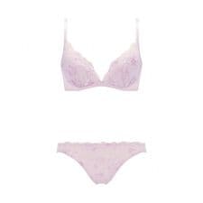 アモスタイル バイ トリンプ(AMOSTYLE by Triumph)のDaily Plus 胸元ぴったりブラ ブラ＆ショーツセット 1533【B,C,Dカップ】