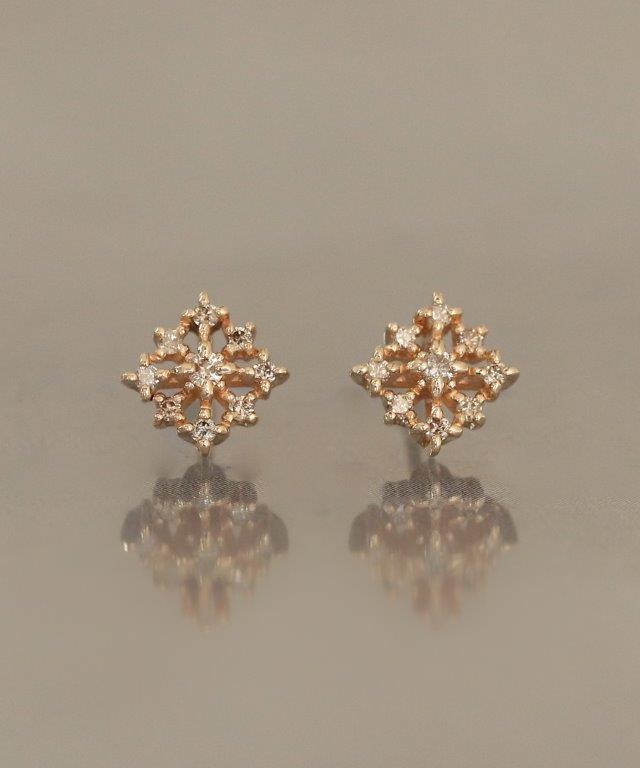 【ノワールドプーペ】K10 透かし ひし形ピアス　ageteピアス　2点セット ノワールドプーペ】K10 透かし ひし形ピアス ageteピアス 2点