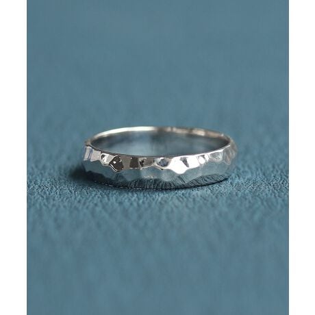 ySȂyAORNV Two as one zߖ͗l{قǂ悢TCỸOׂߖ͗lɂ邱ƂŁA̔˂ŏiɋP悤ɂ܂BVvŃfC[Ɏg₷AWF_[XȃfUCB莝̃OƏd˂Â߂łBɂ̓~j}ȃn[g̍݁ÃOlɂƂēʂȈӖĂ܂BNX}XaȂǑ؂ȐlɑyAMtgƂĂXȓfUCOiiԁF132400812jƂ̃yA߁BOF4mm----------------------------------------------------------------------yTwo as onez"2 ̌ 1 ɂȂ"OgɒA߂Ƃł[܂ 2 l̂ȂBO̓ɂ͏ȃn[g̍B̃OĂ 2 lɂʂTCB----------------------------------------------------------------------S[hJ[ƃWEJ[ŃR[eBO{̂ŕ\ʂ̕ϐFrICɂp܂BVo[fޓŽoNωy݂B̏íAjbPt[̃AM[Ήł̂ňSĂy݂܂Bz͕ϐF̌ƂȂ܂̂ŁA˓̓Ȃꏊł̕ۊǂ肢v܂BVR΂ɂ͑̃CN[WANbN܂B܂ÃTCYA`󕝂܂̂ł炩߂B[^:RG24009SV]