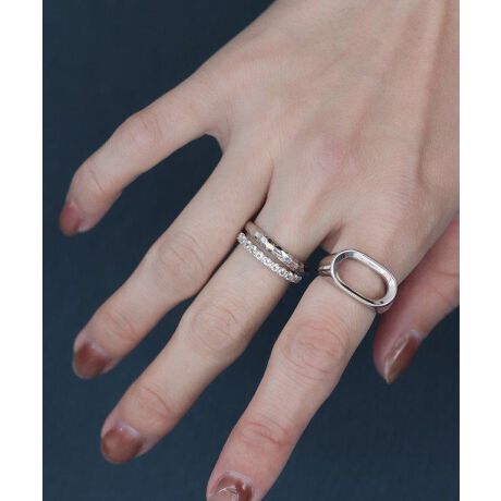 ySȂyAORNV Two as one zA[oȕ͋Ĉ鑶݊ՂȃVOlbgOt[͓ɂނΖʂ邱ƂłV[vȈۂɂĂ܂BVvŃfC[Ɏg₷AWF_[XȃfUCB莝̃OƏd˂Â߂łBɂ̓~j}ȃn[g̍݁ÃOlɂƂēʂȈӖĂ܂BNX}XaȂǑ؂ȐlɑyAMtgƂĂ߁BOF11mm----------------------------------------------------------------------yTwo as onez"2 ̌ 1 ɂȂ"OgɒA߂Ƃł[܂ 2 l̂ȂBO̓ɂ͏ȃn[g̍B̃OĂ 2 lɂʂTCB----------------------------------------------------------------------S[hJ[ƃWEJ[ŃR[eBO{̂ŕ\ʂ̕ϐFrICɂp܂BVo[fޓŽoNωy݂B̏íAjbPt[̃AM[Ήł̂ňSĂy݂܂Bz͕ϐF̌ƂȂ܂̂ŁA˓̓Ȃꏊł̕ۊǂ肢v܂BVR΂ɂ͑̃CN[WANbN܂B܂ÃTCYA`󕝂܂̂ł炩߂B[^:RG24013SV]