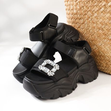 point傫߂̃LLrW[V[Y[h𐷂グĂX|[cT_IxN^CvōD݂̃tBbgɒ߂ł̂ŁAfC킹ɂQB{[\[Ȃ̂ŗŔrErʂ^Ă܂Big͂AĂ̂o|ɂsb^ȈꑫłBfabricvgpĂA_炩݂ǂ̂łBcoordinateVA[gbvX~rX`F⃁bVjbg~L~Ȃǂ̃gbvXɃtAXJ[geBA[hXJ[gȂǂ킹Ȃ銴X^COɂ߁IrbOVGbgȂǂTVcm[X[ugbvXɃfjpciW[YjXLj[pc킹JWA_EX^COɂ~htgbvɃV[gpc~jXJ[g킹΍GgĥȂꂽ͋CɁsAZbgAbvX^CȂǂǂȃX^CɂȂ݂܂B؍/T_/X|[cT_/xNT_/AEghA/X|[c/Xg[g/gh/X|[eB[/}}/g/r/{[/[h/qA/s/ʋ/ʊw/ig//Ղ/NR[f/nC\[/{[\[/X|[cT_/obNXgbv//[^:1683]yLiBERTYDOLLinstagramz@libertydoll.shoes@tH[Ăȏ`FbNIiЉAgh𒆐SɔMĂ܂