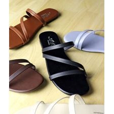 サンエープラスフェミニン(AAA+feminine)の超軽量♪　★モールドソールメニーストラップサンダル★3565