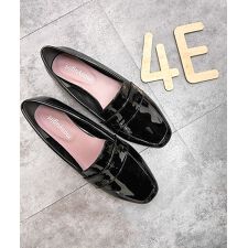 マシュガール(masyugirl)の【4Ｅ幅広・大きいサイズ・晴雨兼用】スクエアトゥマニッシュローファー