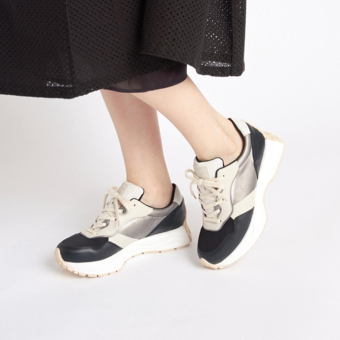 [}C]y25tāzXj[J[/ Alnair/V[_iLucidaj BLK