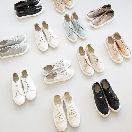 [^:LL-3000]yiz1̍ޗŐ삷鎖ŋׂtBbg̐Sn悳ƁA_炩zt悤ɑDݍވS̃z[hȂɂȂ܂BdANeBuɕւAyE_炩̖ʂɂĎMĂ߂܂B_炩}bgȑfނJWAÃJ[`FW|CgɁBSV[[XŁAnhŒEłDGACełBd215ƋقǌyA~ɂ͒ᔽ4~̃NbVvXd\łӂƂSnɂdlɁBs̕Ԃ肪ǂAe͐ȂyʉɓɂȂĂ܂ByR[fBl[gzTChXbgtAXJ[gȂǏ炵X^COɂ߁ByTCYzׂ߂ׁ̍̈A1TCYオ߂łB